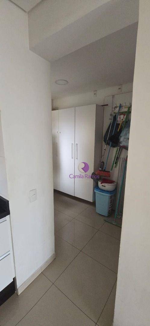 Apartamento para alugar com 3 quartos, 99m² - Foto 30