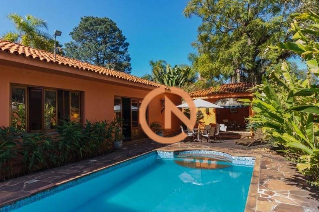 Casa, 3 quartos, 309 m² - Foto 3