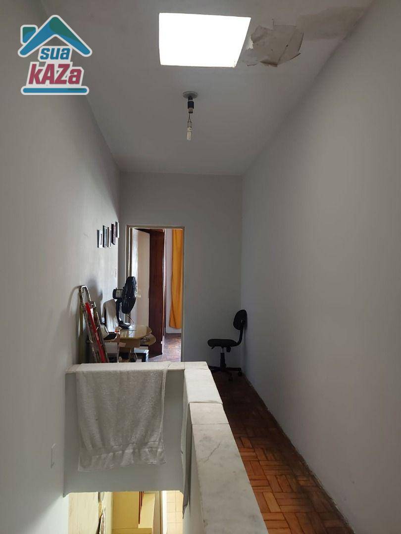 Sobrado à venda com 3 quartos, 260m² - Foto 3