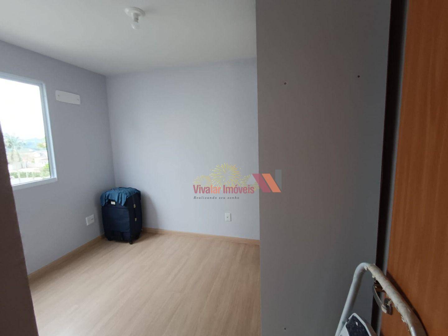 Apartamento à venda com 2 quartos, 38m² - Foto 11