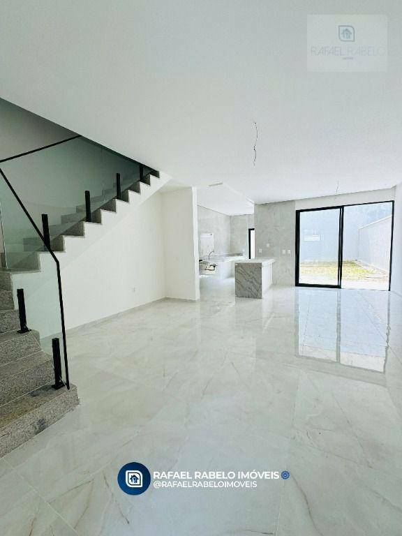 Casa de Condomínio à venda com 4 quartos, 152m² - Foto 5