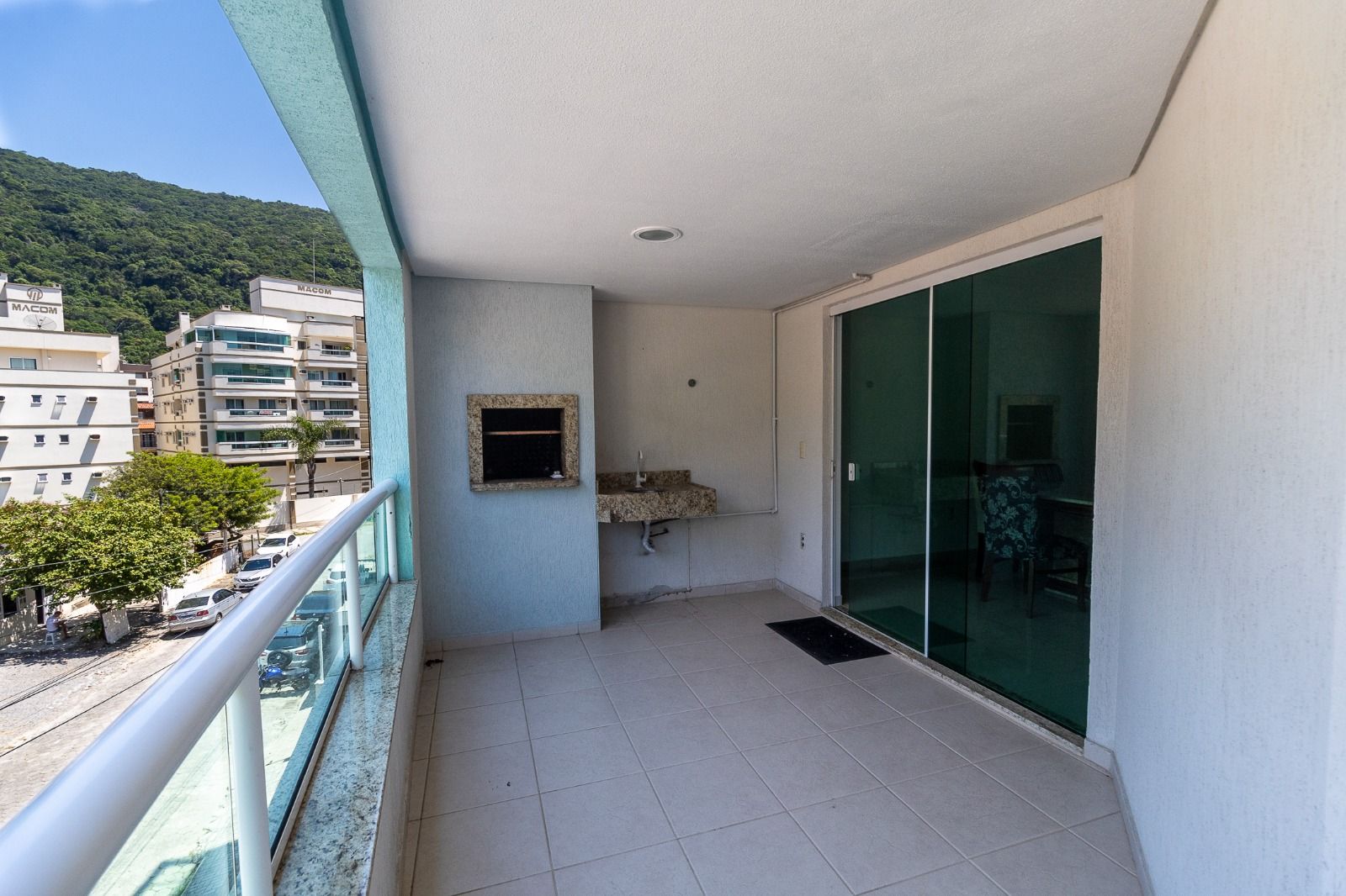 Apartamento à venda com 3 quartos, 115m² - Foto 9