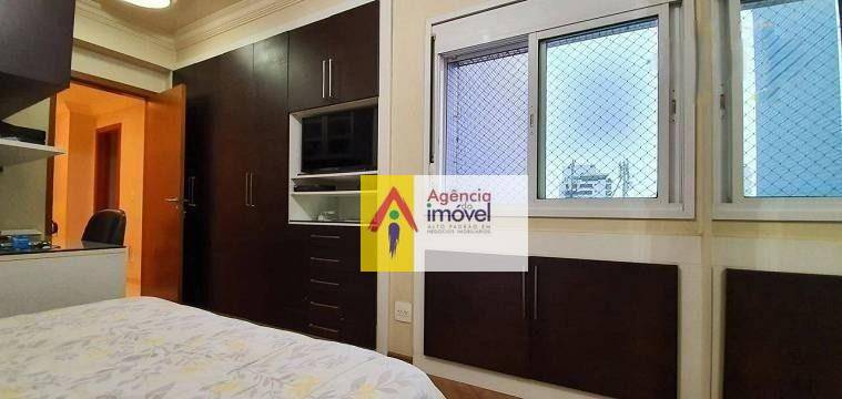 Apartamento à venda com 3 quartos, 124m² - Foto 9