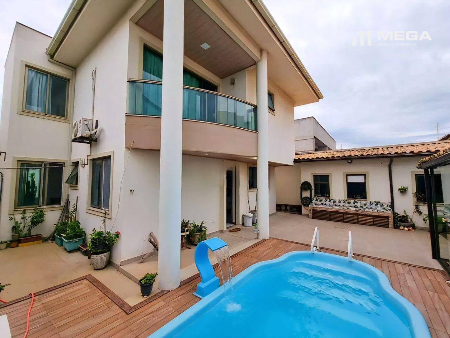 Casa à venda com 3 quartos, 337m² - Foto 18
