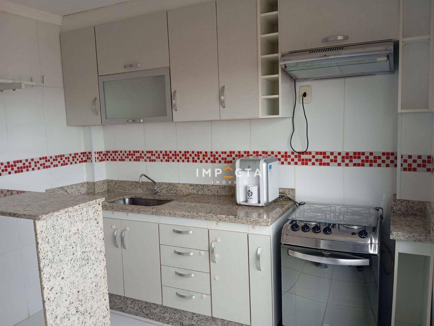 Casa para alugar com 2 quartos, 70m² - Foto 22