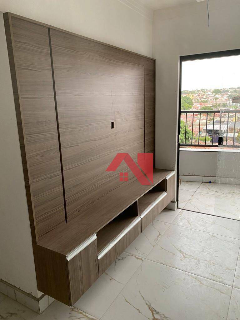 Apartamento à venda com 3 quartos, 96m² - Foto 2