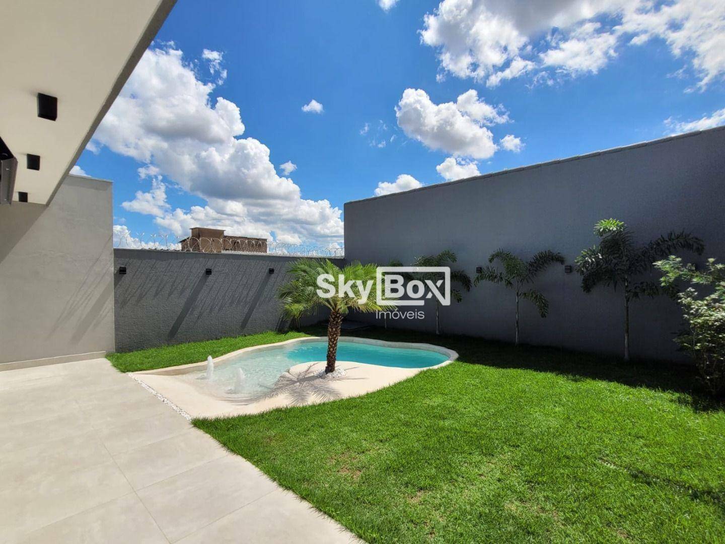 Casa à venda com 2 quartos, 140m² - Foto 2