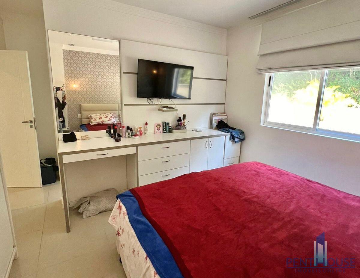 Apartamento à venda com 3 quartos, 140m² - Foto 7