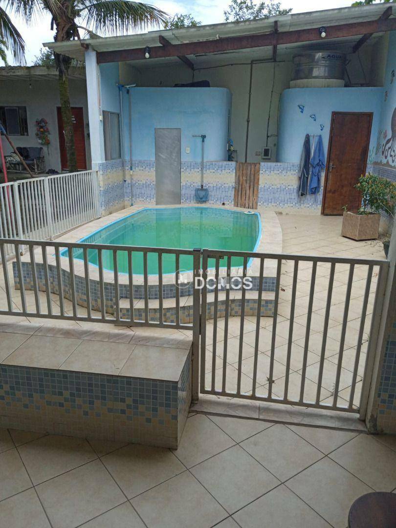 Chácara à venda com 4 quartos, 189m² - Foto 13