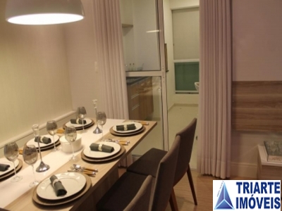 Apartamento à venda com 3 quartos, 84m² - Foto 2