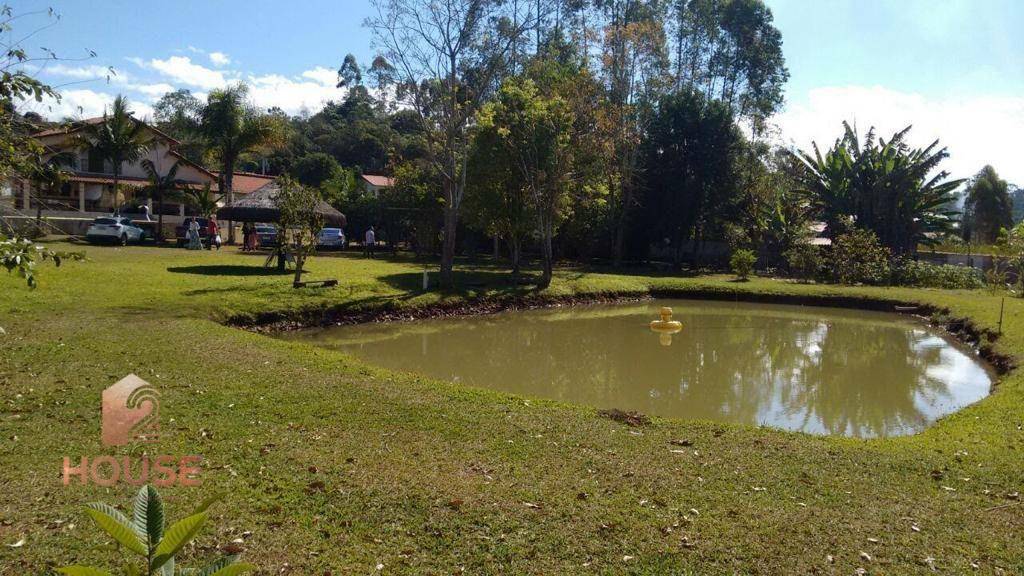 Chácara à venda com 5 quartos, 4000m² - Foto 2