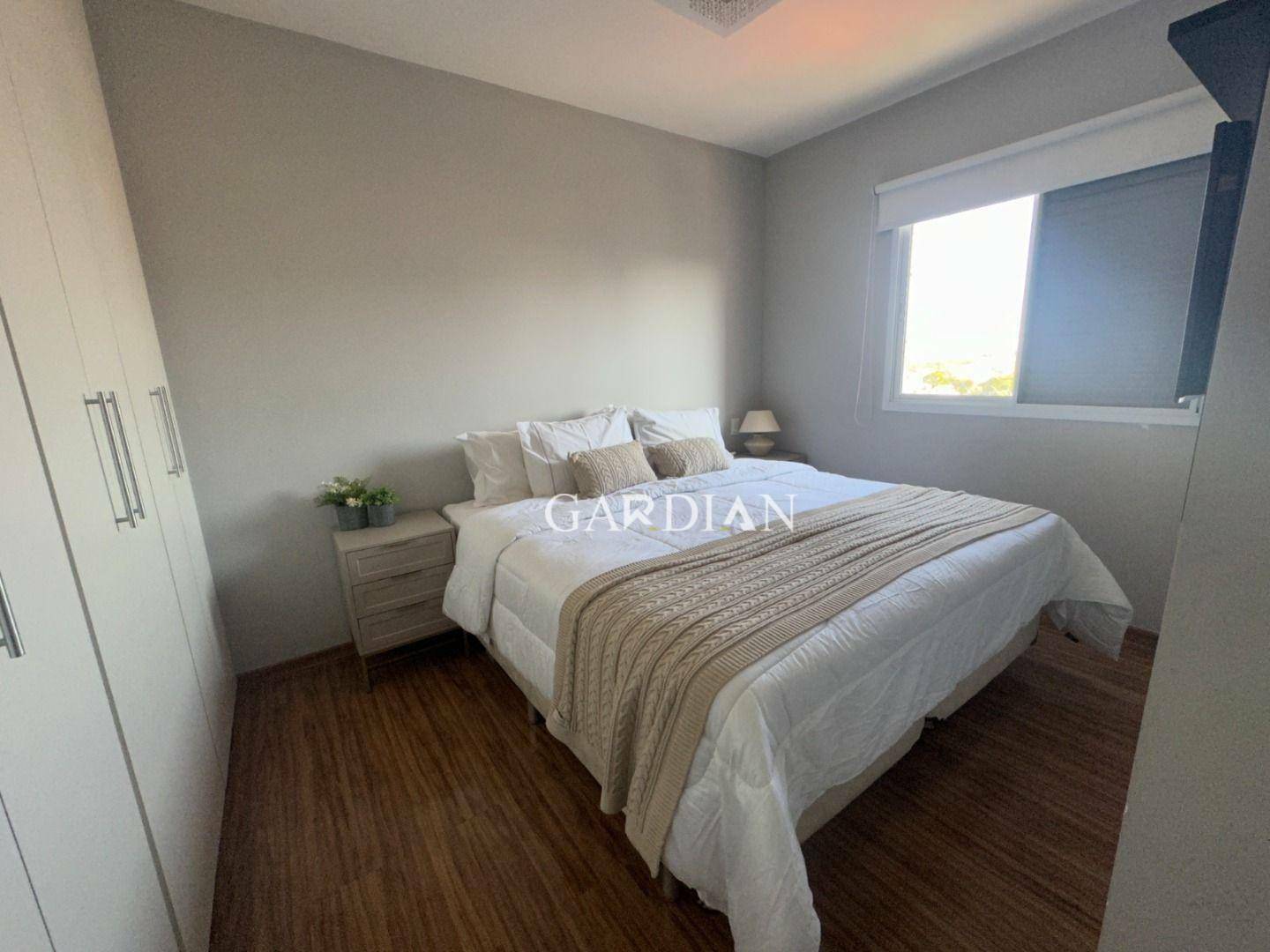 Apartamento à venda com 3 quartos, 86m² - Foto 14