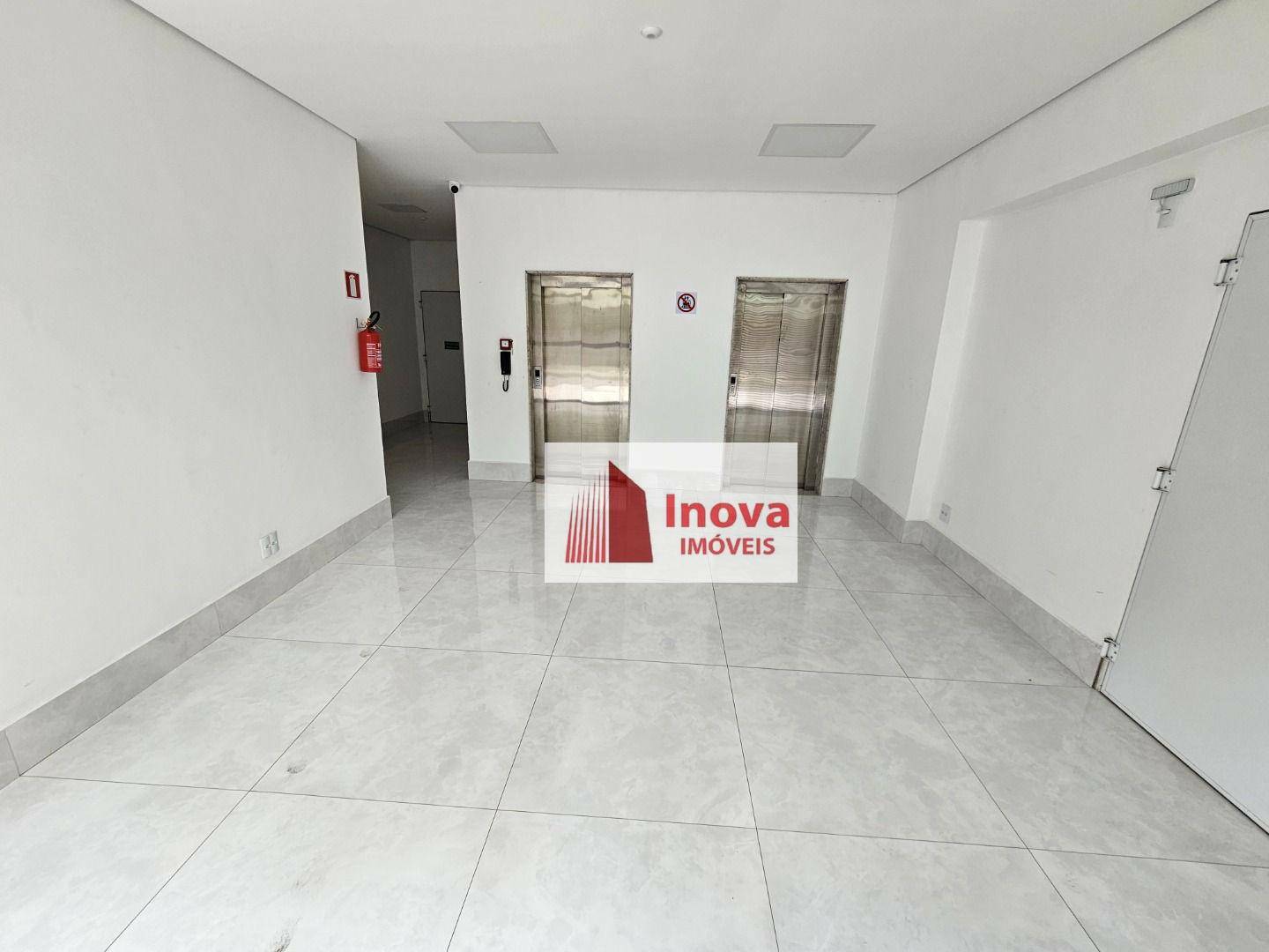 Apartamento à venda com 2 quartos, 80m² - Foto 3