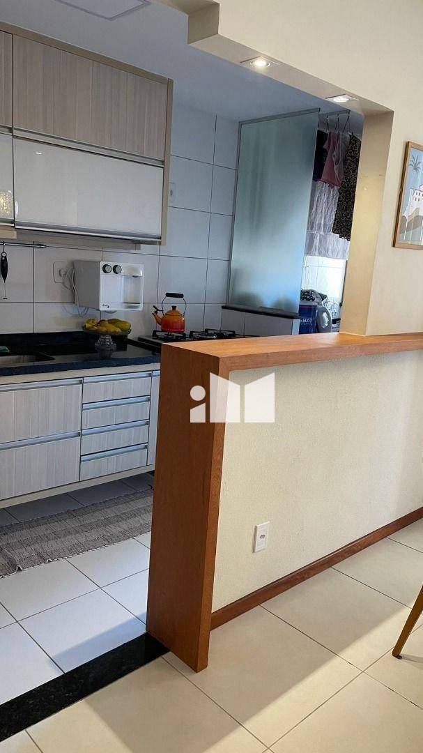 Apartamento à venda com 2 quartos, 68m² - Foto 1