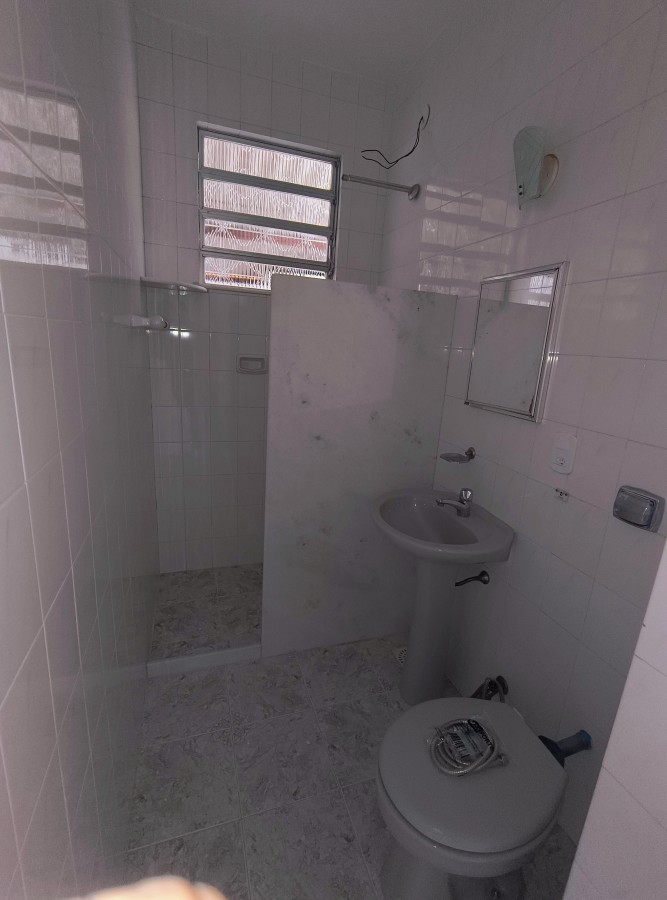 Casa à venda com 3 quartos, 600m² - Foto 11