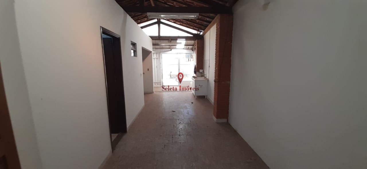 Casa para alugar com 2 quartos, 176m² - Foto 16