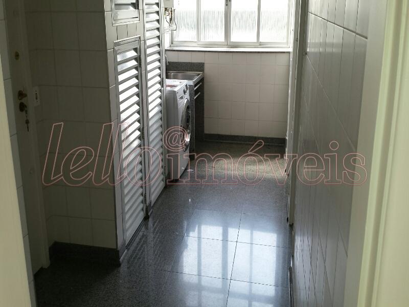 Apartamento para alugar com 3 quartos, 200m² - Foto 36