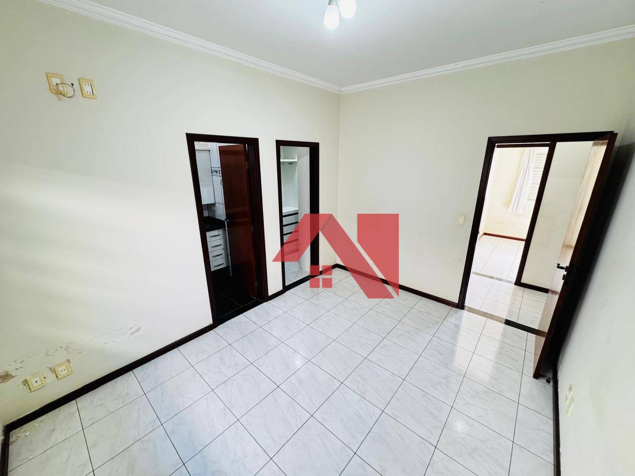 Casa à venda com 3 quartos, 183m² - Foto 13