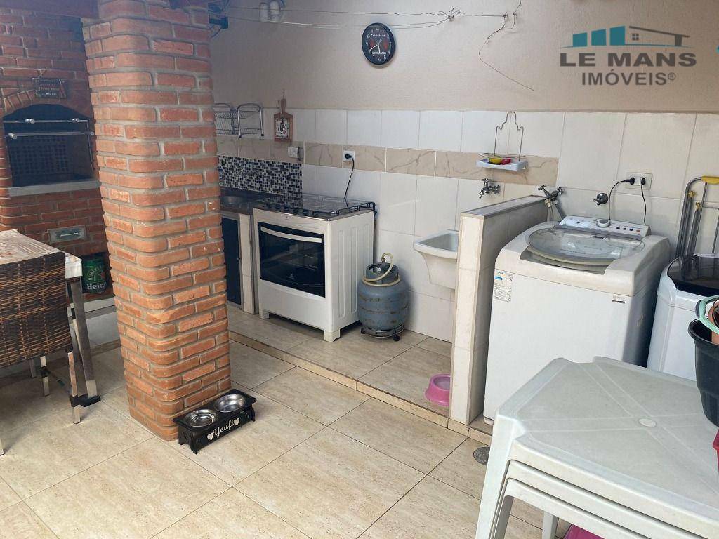 Casa à venda com 3 quartos, 122m² - Foto 18