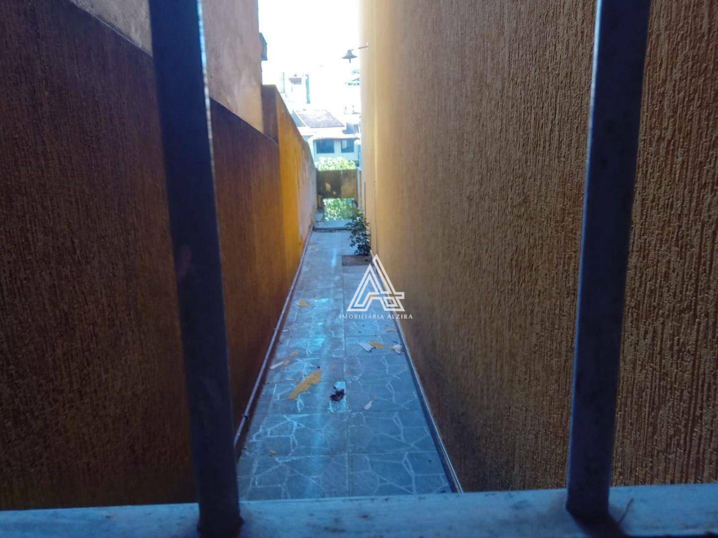 Sobrado à venda com 2 quartos, 300m² - Foto 20