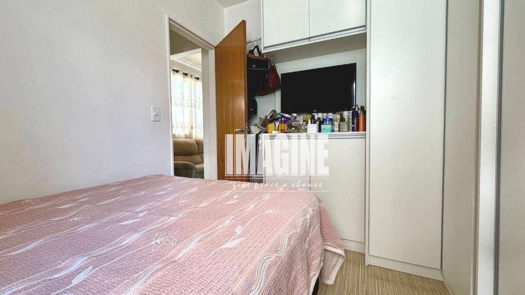 Apartamento à venda com 2 quartos, 47m² - Foto 15