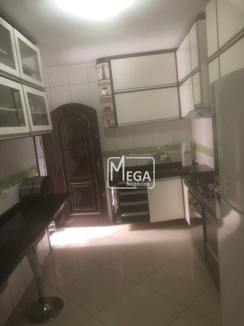 Casa à venda com 3 quartos, 150m² - Foto 2