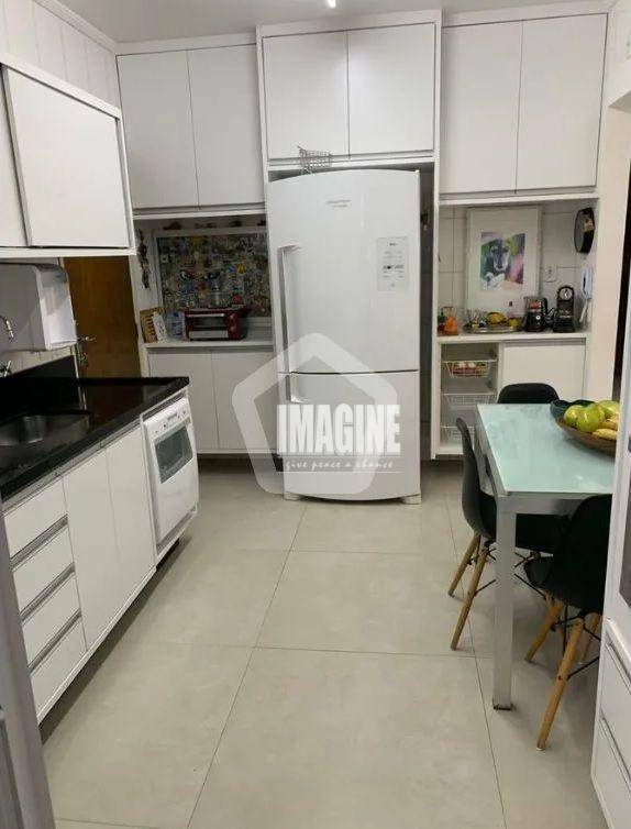 Apartamento à venda com 4 quartos, 125m² - Foto 22