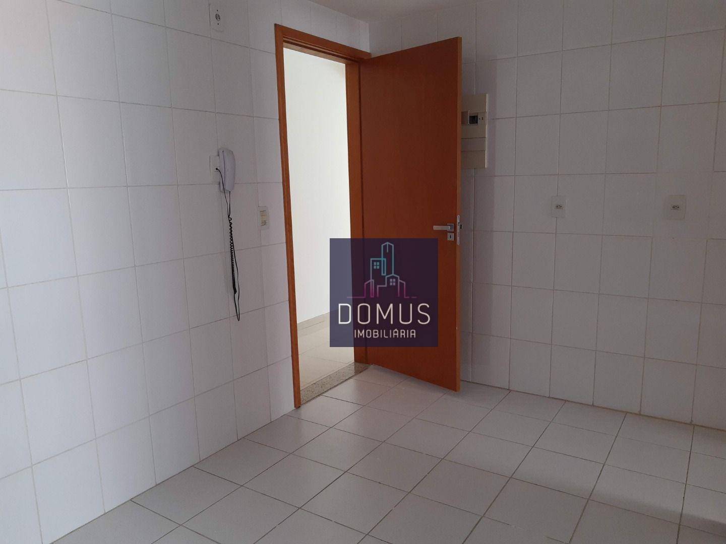 Apartamento à venda com 4 quartos, 111m² - Foto 23