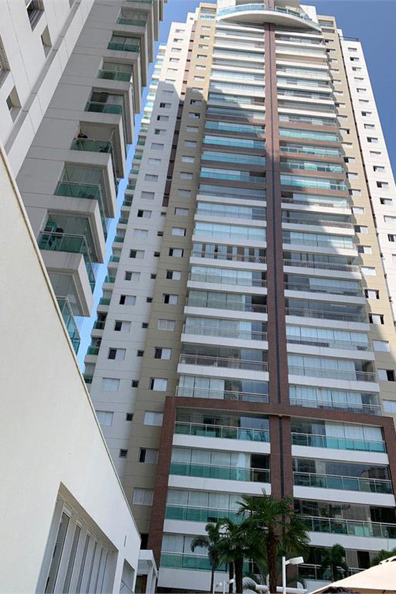 Apartamento à venda com 3 quartos, 159m² - Foto 1