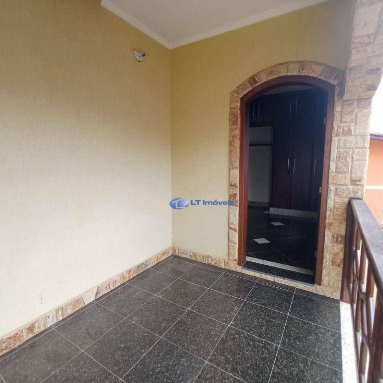 Sobrado, 3 quartos, 148 m² - Foto 3