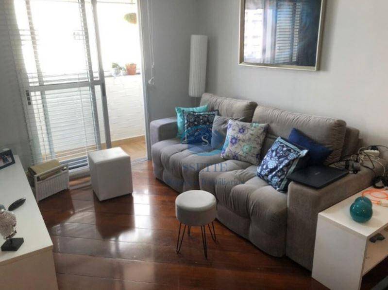 Apartamento à venda com 3 quartos, 78m² - Foto 2