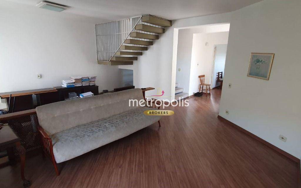 Sobrado à venda e aluguel com 3 quartos, 195m² - Foto 1