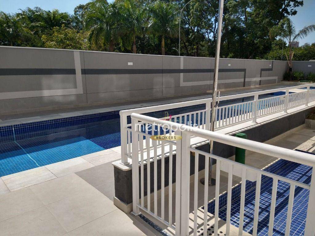 Apartamento para alugar com 2 quartos, 68m² - Foto 29