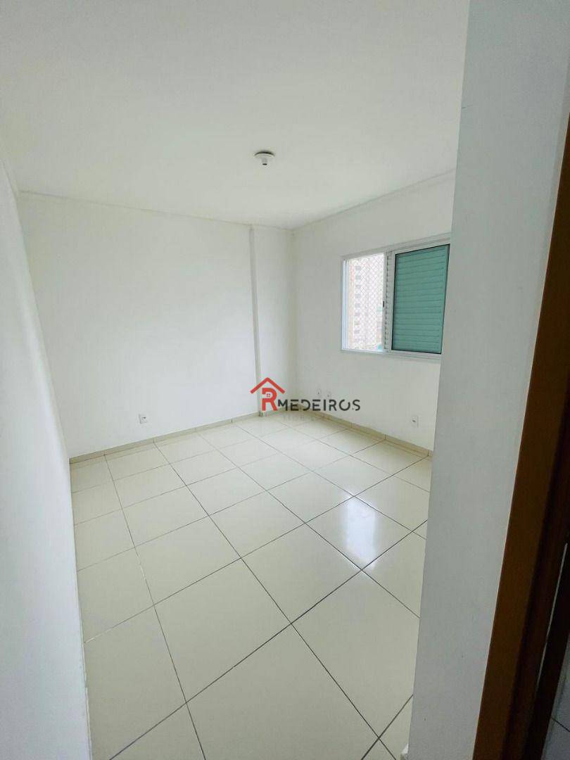 Apartamento à venda com 2 quartos, 68m² - Foto 19