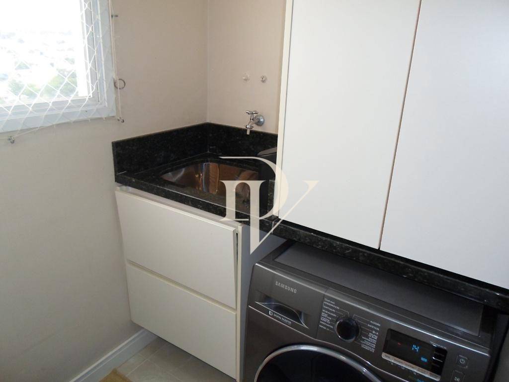 Apartamento à venda com 2 quartos, 82m² - Foto 7