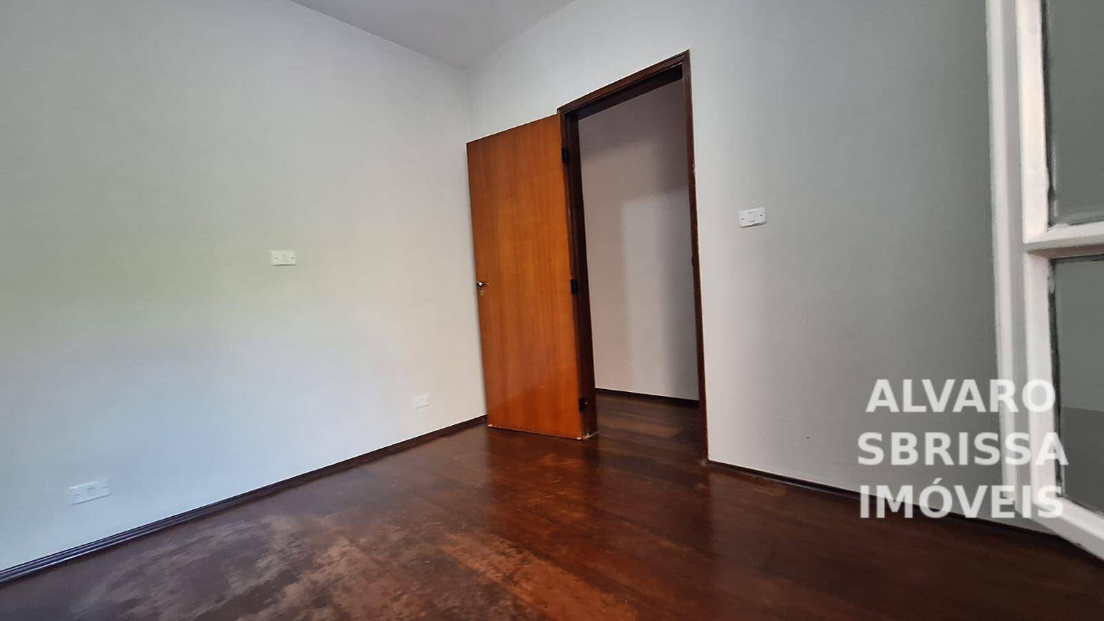 Casa para alugar com 3 quartos, 100m² - Foto 15