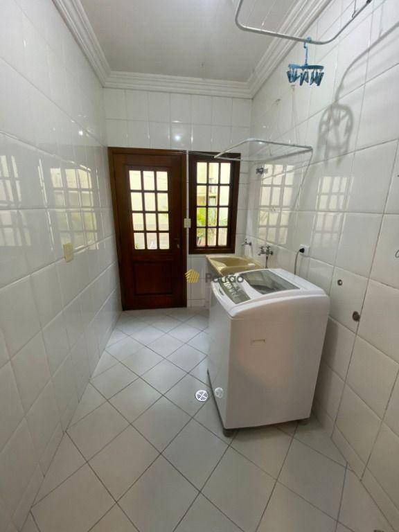 Casa de Condomínio à venda com 4 quartos, 410m² - Foto 10