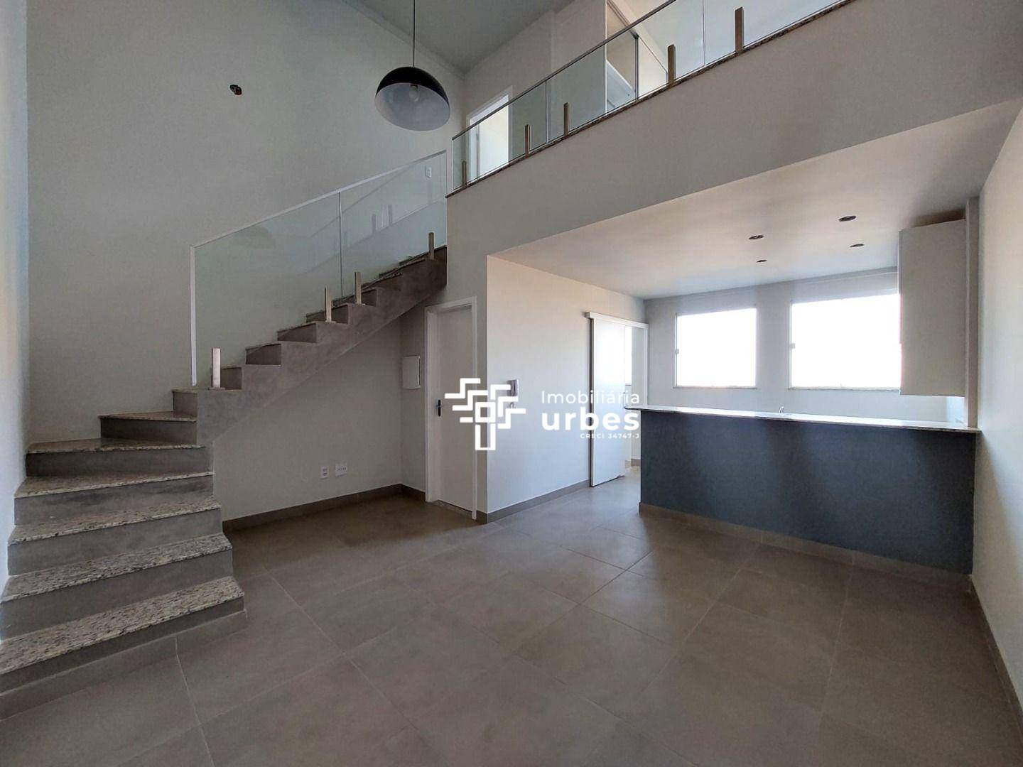 Apartamento para alugar com 1 quarto, 51m² - Foto 1