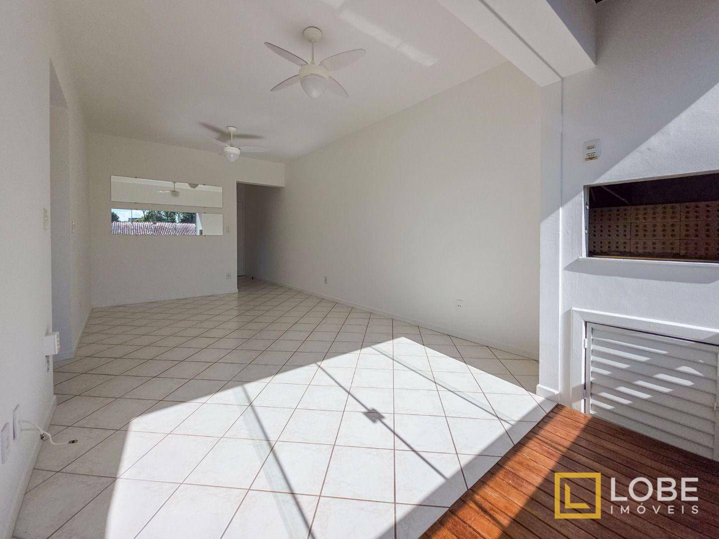 Apartamento à venda com 2 quartos, 63m² - Foto 1