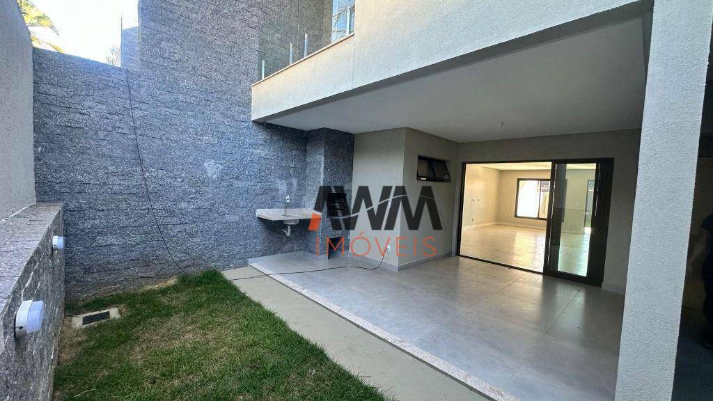 Sobrado à venda com 3 quartos, 226m² - Foto 20