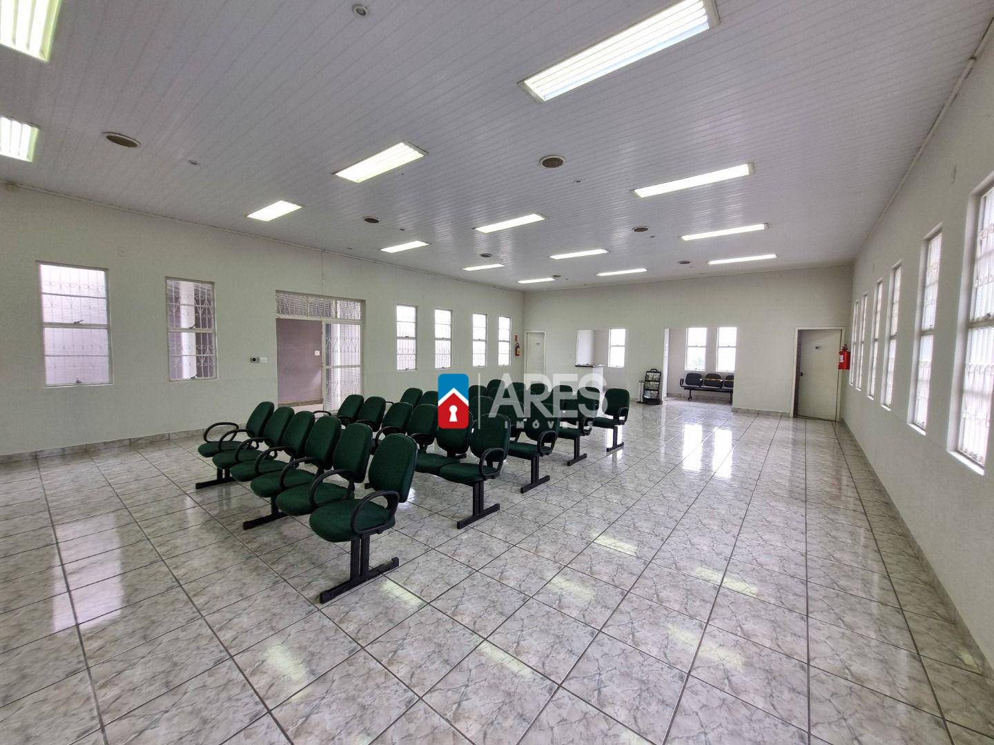 Loja-Salão, 203 m² - Foto 1