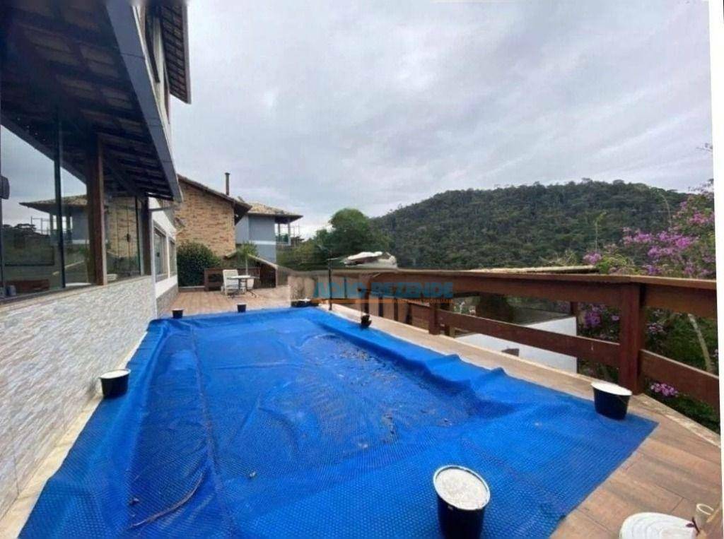 Casa de Condomínio à venda com 5 quartos, 344m² - Foto 17