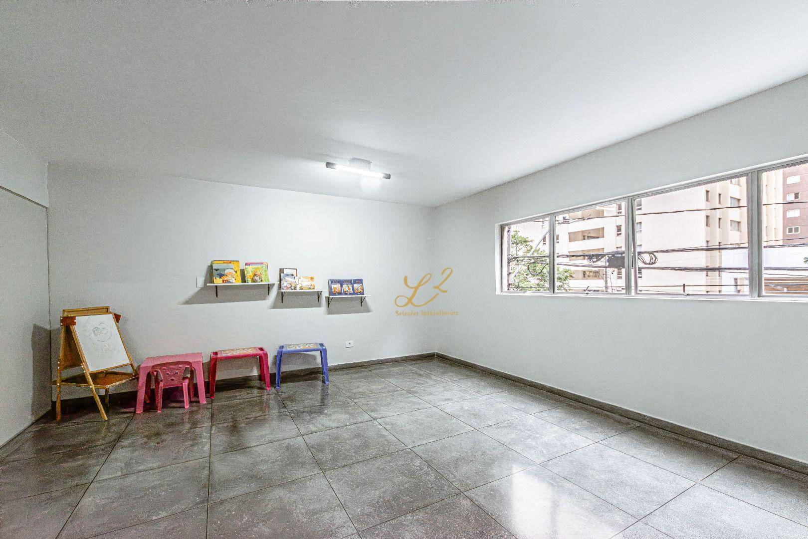 Apartamento para alugar com 3 quartos, 85m² - Foto 41
