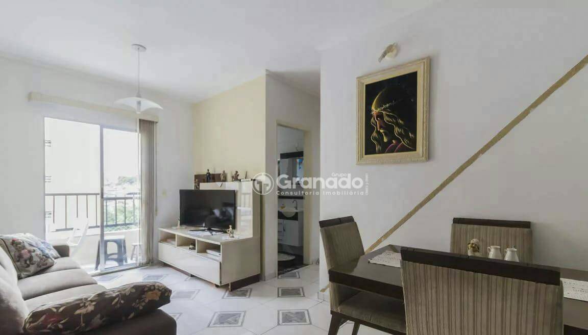 Apartamento à venda com 2 quartos, 60m² - Foto 4