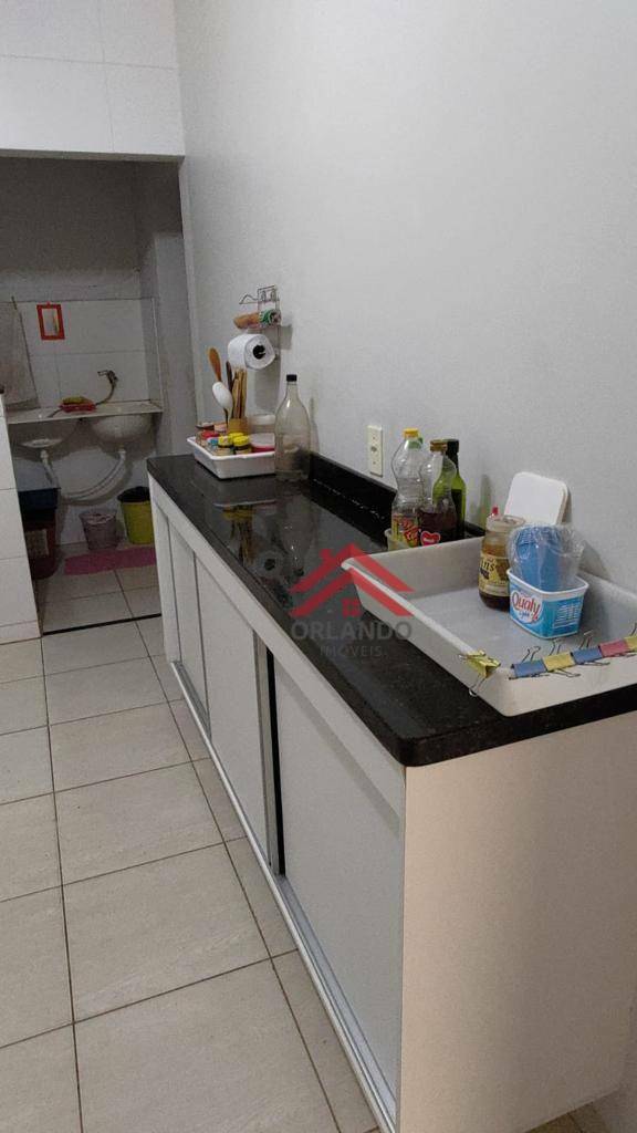 Apartamento à venda com 3 quartos, 68m² - Foto 3