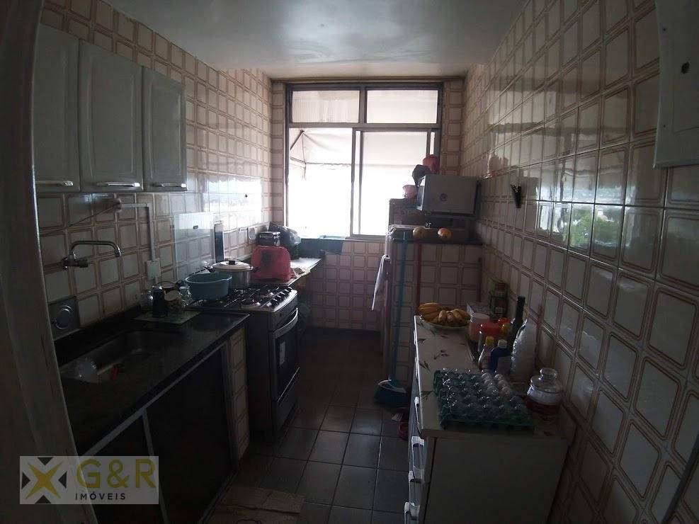 Apartamento à venda com 2 quartos, 100m² - Foto 15