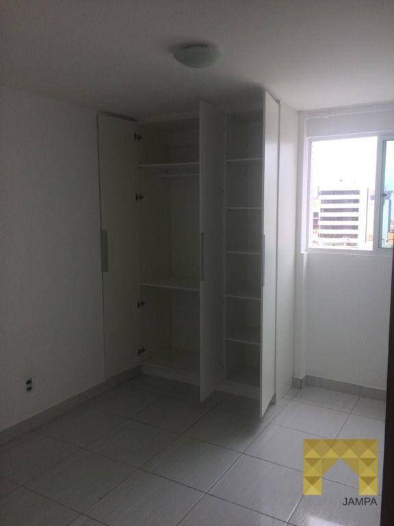 Apartamento para alugar com 3 quartos, 91m² - Foto 12