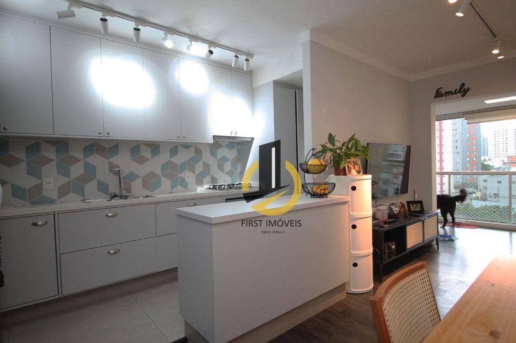 Apartamento à venda com 2 quartos, 72m² - Foto 8