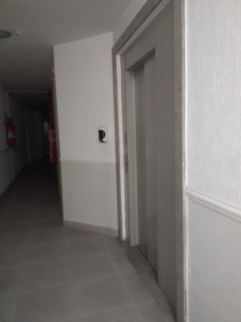 Apartamento à venda com 2 quartos, 48m² - Foto 17