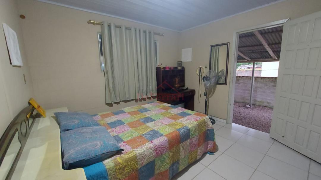 Casa à venda com 4 quartos, 96m² - Foto 12